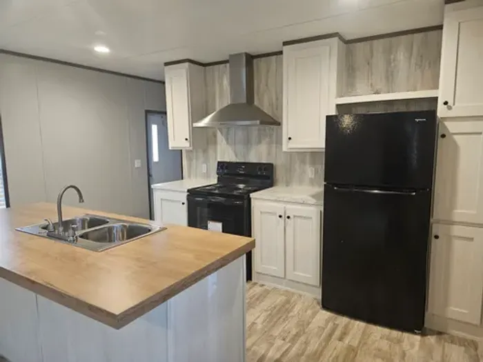 Dry Creek - Unit 168 - Kitchen