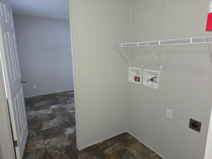 Saginaw Villas - Unit AP2519 - Entryway