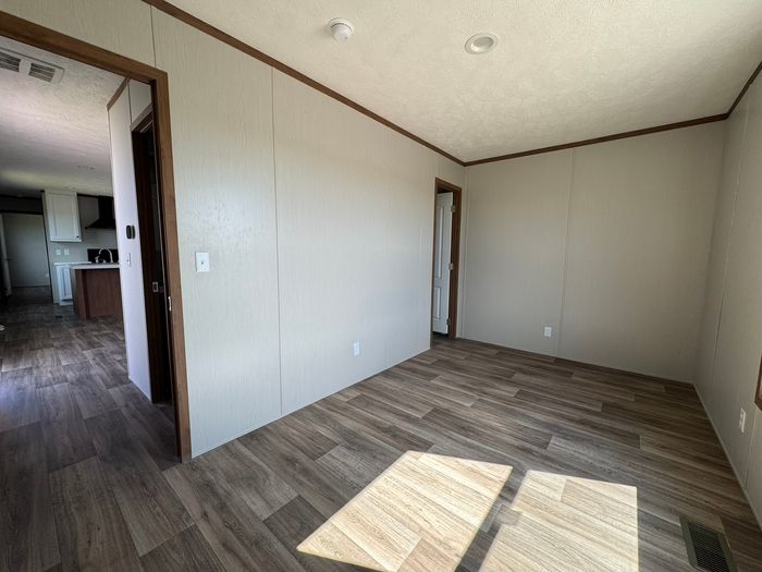 Colonial Gardens KS - Unit 31 - Interior