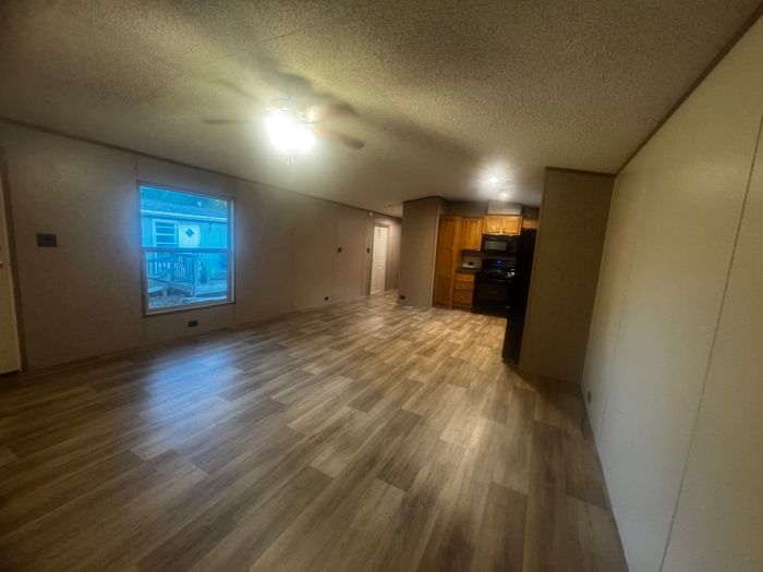 The Orchards/Paradise - Unit 11 - Interior