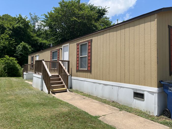 Countryside MHP OK - Unit 14 - Exterior, Street View