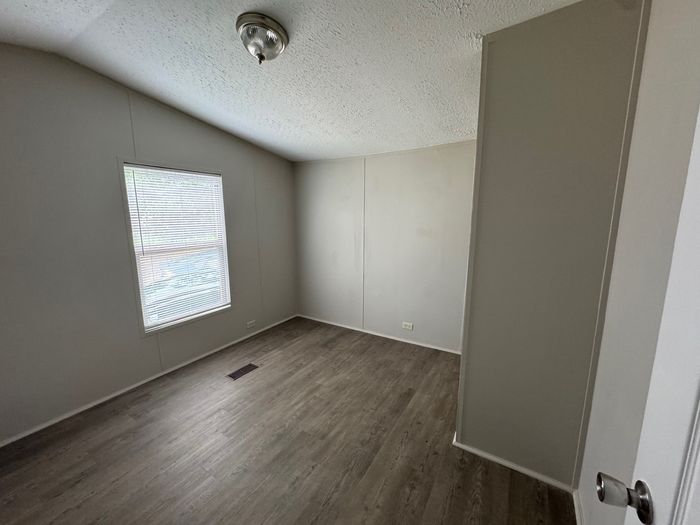 Imperial MHC - Unit K82 - Bedroom