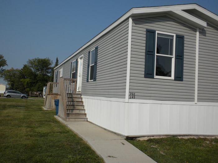 Riverview Estates - Unit 195 - Exterior