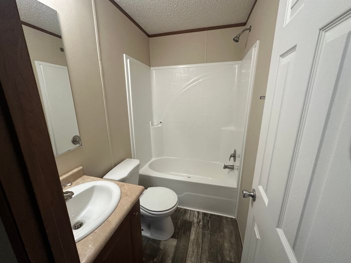 Ravines - Unit 39 - Bathroom