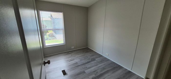Riviera Courts - Unit 194 - Bedroom