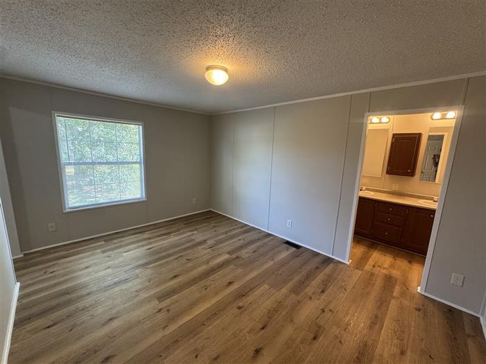 Fort Wayne MHC - Unit 528 - Interior
