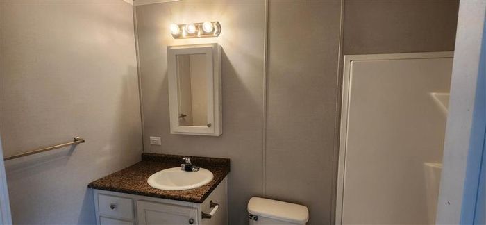 Ravines - Unit 103 - Bathroom