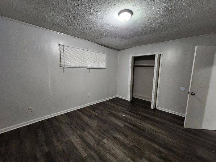 Eagles MHP - Unit 506 - Bedroom