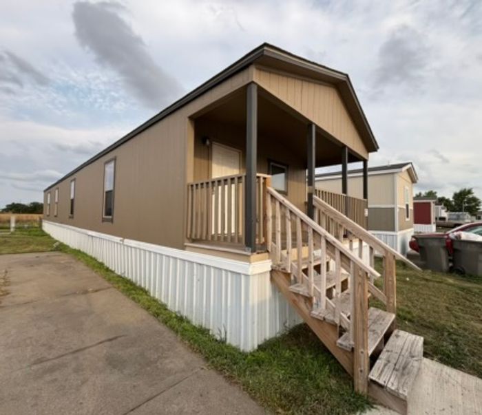 Countryside Estates KS - Unit B22 - Exterior