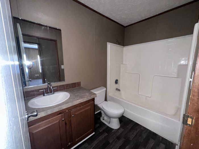 Hunters Mountain - Unit 1010 - Bathroom