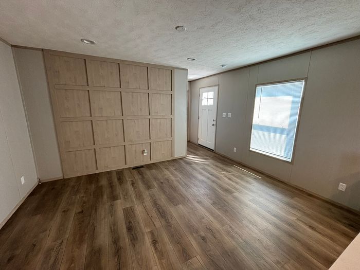 Colonial Gardens KS - Unit 19 - Interior