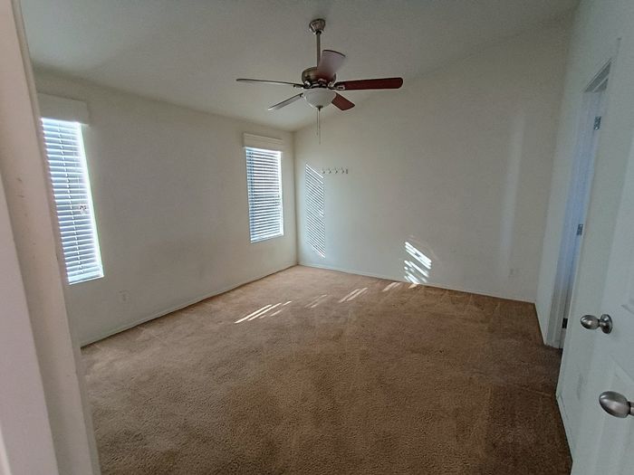 Villa Juanita MHC - Unit 72 - Bedroom