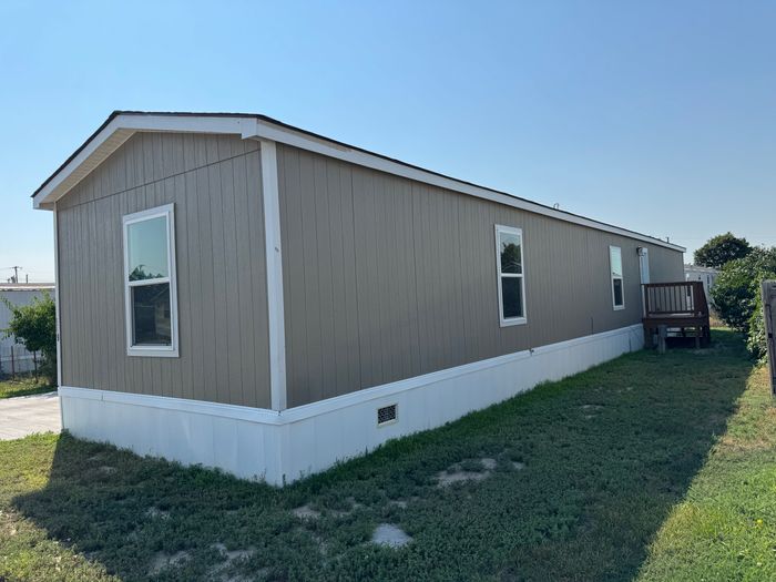 Alliance Meadows - Unit E19 - Exterior