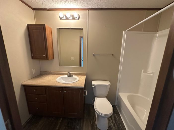 Ravines - Unit 39 - Bathroom