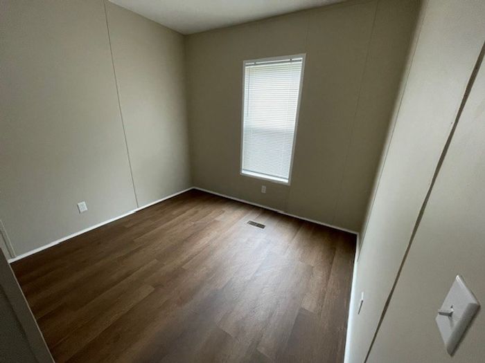 Coachlight Village South (CLS) - Unit 21 - Bedroom