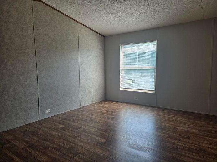 Bluegrass Meadows - Unit D43 - Interior