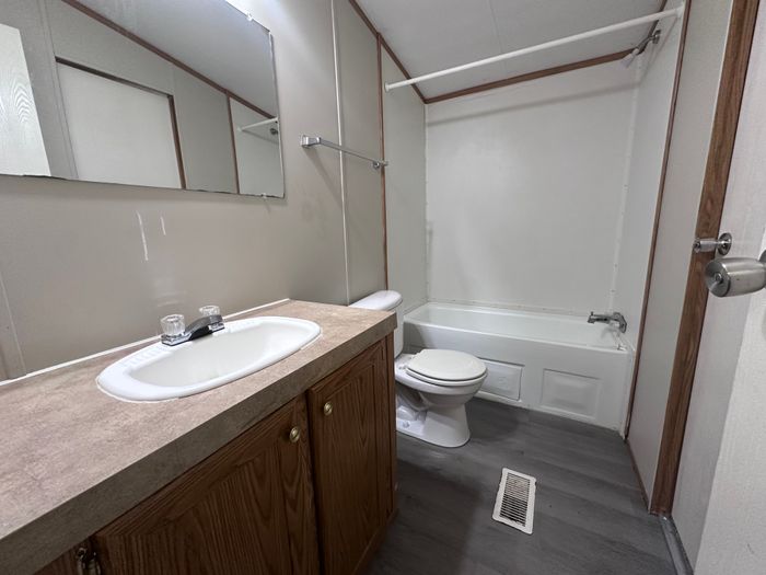Hunters Mountain - Unit 1230 - Bathroom