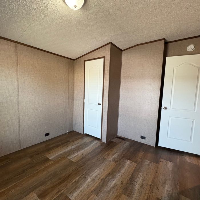 Pine Ridge Est. - Unit 758 - Interior