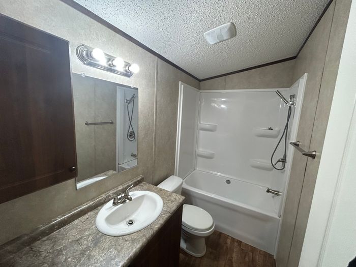 Oakridge MHP OK - Unit 531 - Bathroom