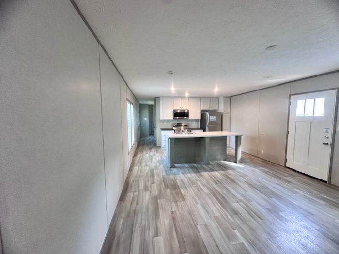 Lakeside NC (GCI) - Unit 3521 - Kitchen