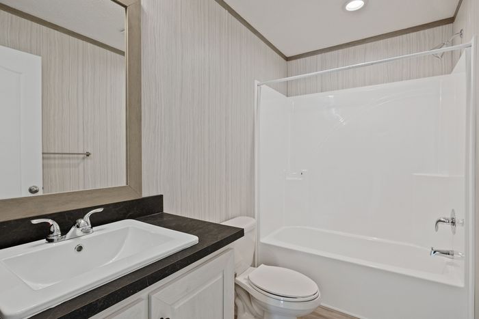 Isabella Village - Unit 125 - Bathroom