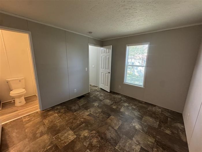 Fort Wayne MHC - Unit 421 - Interior