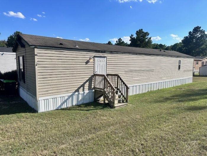 Taylors Creek - Unit 9 - Exterior