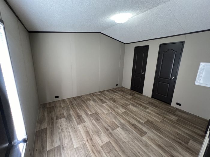 Shady Acres MH & RV Resort - Unit 122 - Interior