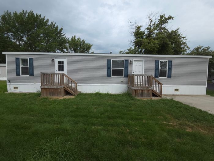 Vermillion MH and RV Park - Unit 219 - Exterior, Street View