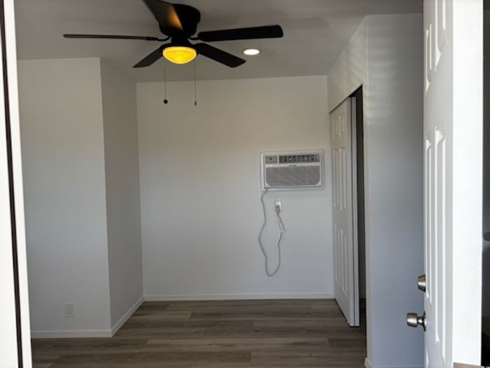 Rosehaven Estates & RV Resort - Unit 435 - Bedroom