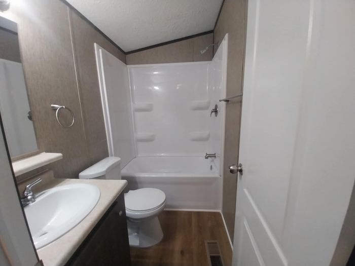 Sleepy Hollow - Unit 55 - Bathroom