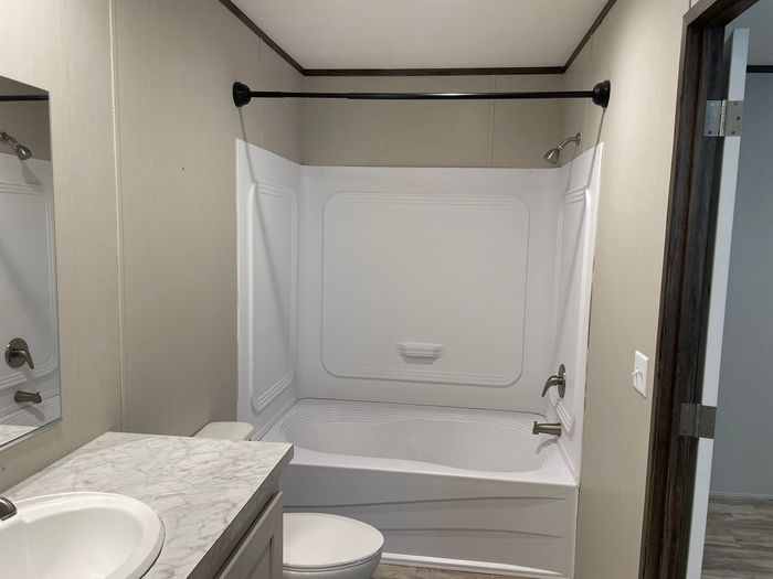 Countryside Estates KS - Unit G01 - Bathroom
