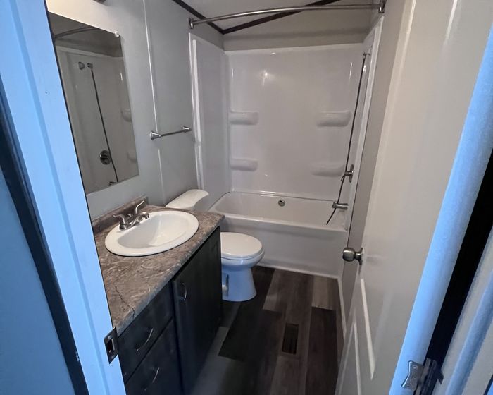Bel Aire - Unit B23 - Bathroom
