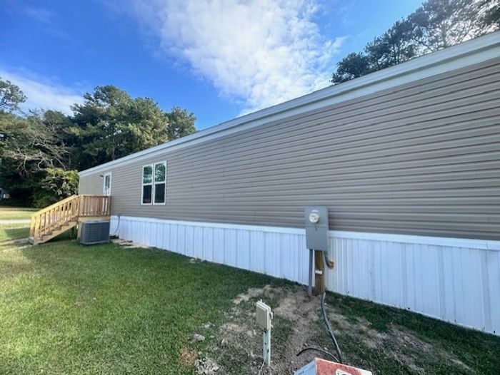 Lakeside NC (GCI) - Unit 3521 - Exterior