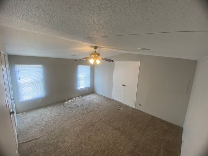 Sunnyvale Estates MHP - Unit 58 - Interior