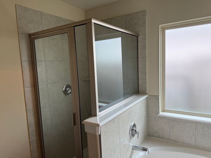Clarke Springs - Unit 4519I - Bathroom