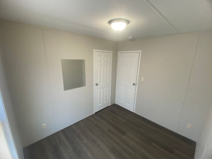 Sunnyvale Estates MHP - Unit 52 - Interior