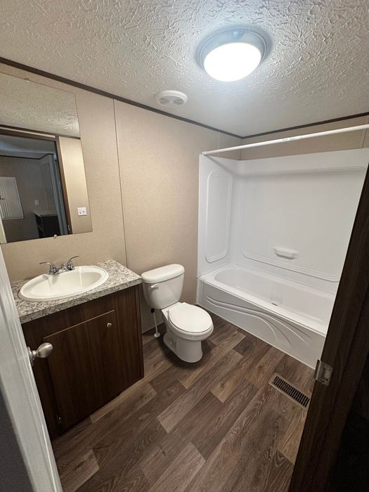 Hunters Mountain - Unit 1024 - Bathroom