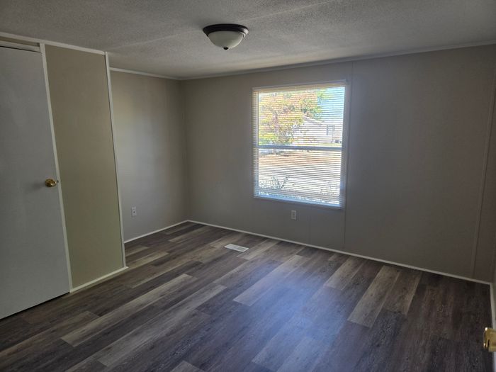 Oak Creek - Unit 9735F - Interior
