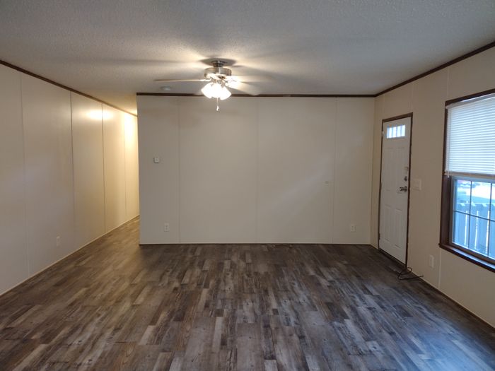 Pasadena MHC - Unit GEN2418 - Interior