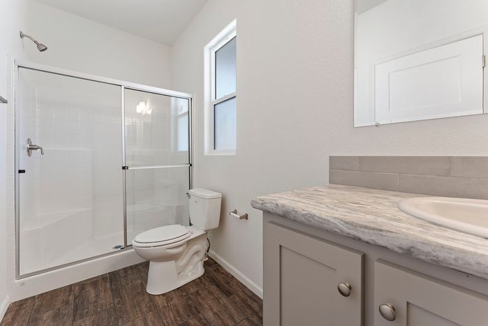 Grand Missouri - Unit 216 - Bathroom