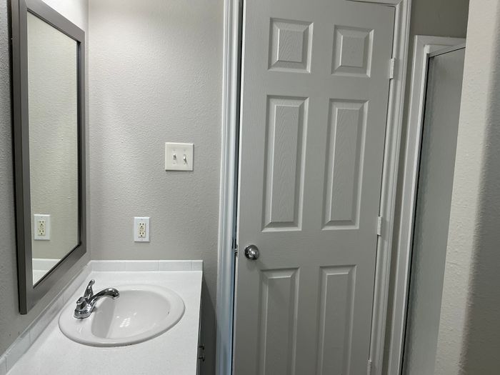 Clarke Springs - Unit 15802C - Bathroom