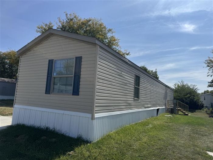Fort Wayne MHC - Unit 528 - Exterior