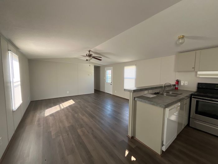 Countryside MHP OK - Unit 97 - Interior