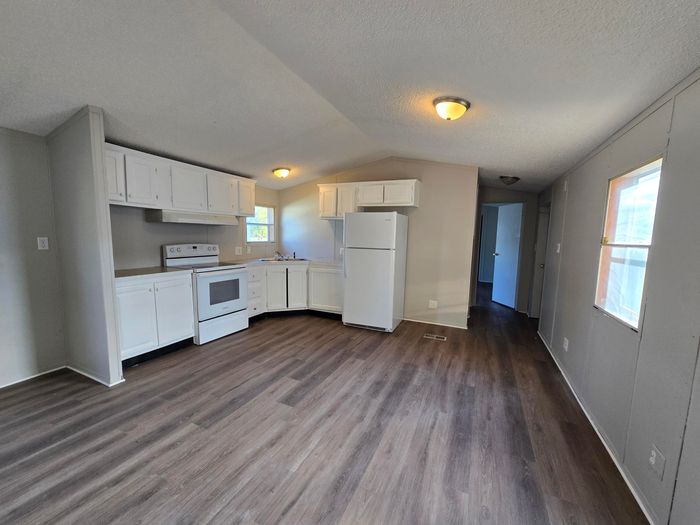 Madison MHC - Unit WS5 - Kitchen