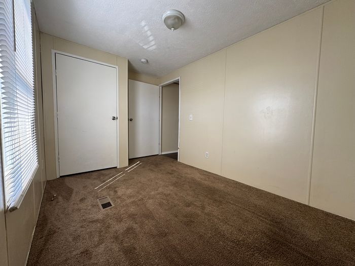 Colonial Gardens KS - Unit 41 - Bedroom