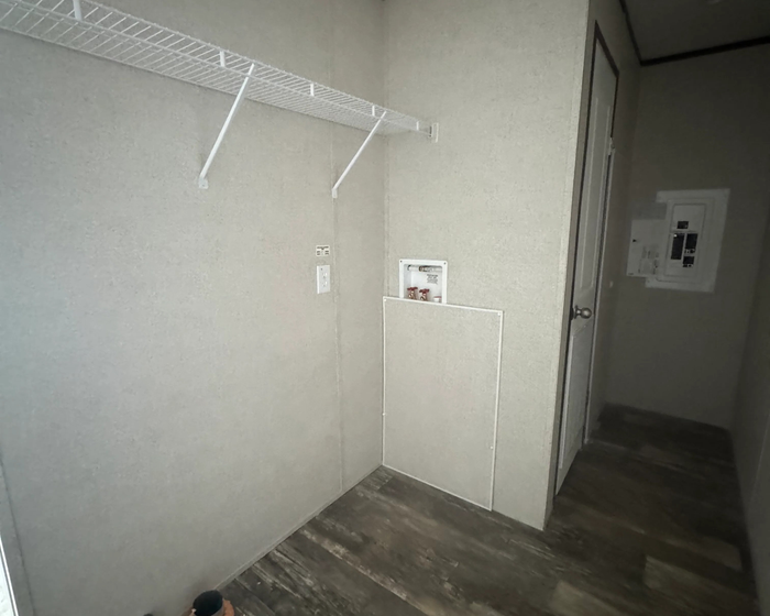 Cranbrook Village - Unit 26 - Entryway