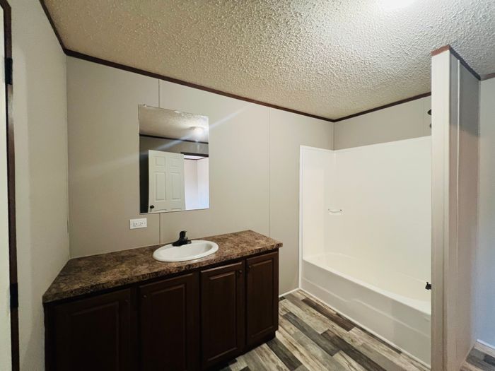 Alliance Meadows - Unit B3 - Bathroom