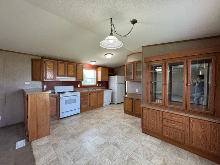 Countryside Estates KS - Unit G10 - Kitchen