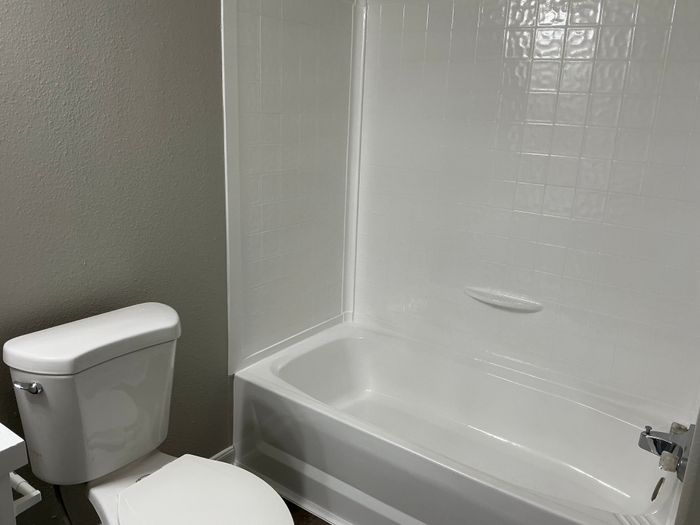 Clarke Springs - Unit 15802C - Bathroom